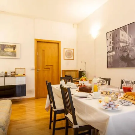 Kosher La Casa Di Eva Bed & Breakfast *